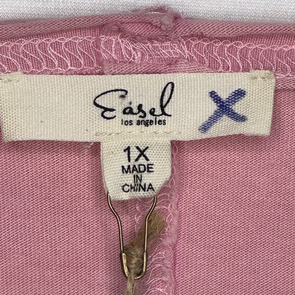 Easel Pink Flower Patch T-shirt Oversized Mineral Wash Bohemian Sz 1X - Picture 4 of 11